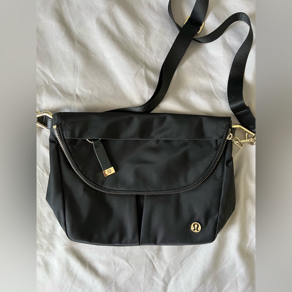Lululemon All Night Festival Bag 5L